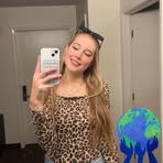 Lily Mclain - Facebook