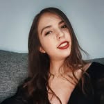 Lili Mora - @lilimoracam - Instagram