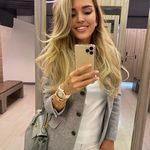 Lili Powell - @lili_powell22 - Instagram