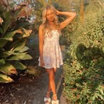 Lily Robbins - Facebook