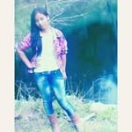 Lili Robles - @robles9723 - Instagram