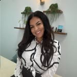 Lili Rojas - @infinit.glo - Instagram