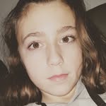 Lili Roth - @rothlili14 - Instagram