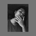Lili Rowe - @kengchwe_ - Instagram