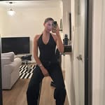 Lili - @lili_thompsonn - Instagram