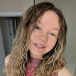 Lili Thompson - @lilionthemend - Instagram