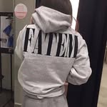 Lili - @lili_wall_21 - Instagram