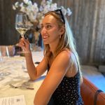 Lili White - @lilidwhite - Instagram