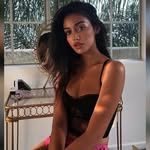 Lili young - @lili_.young - Instagram