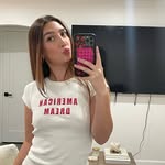 Lili Young - @liliyounng - Instagram