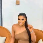 Lilian Taylor - @lilia_ntaylor - Instagram