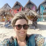 Liliana Valencia - @_liliana_valencia - Instagram