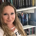 Lillian Gaskill - @lillian.loves.books - Instagram
