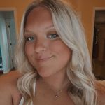 Lilly Clements - @lillian.rose_ - Instagram