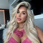 lillian davies - @lillydave23 - Instagram