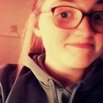 lilly - @lillianervin123 - Instagram