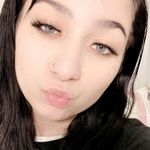 lil - @lillian.farrow420 - Instagram