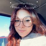 Lillian Holcomb - @hanging_with_my_gnomies14 - Instagram