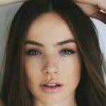 LILLIAN Hooper - @titleheight70 - Instagram
