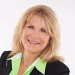 Lillian Renner - @rennerlillian - Instagram