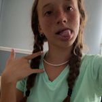 Lilli Shields - @lillianna_shields - Instagram