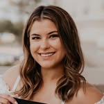 Lilly Ozuna - @lillian_valentine - Instagram