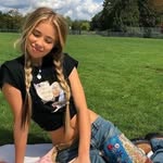 Lillian Walls - @xoxo_lilian24 - Instagram