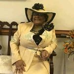 Lillie Holmes - @lillie.holmes.752487 - Instagram