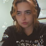 Lilly Archer - @lipstick_valentino - Instagram