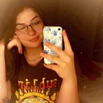 Lilly barnett - @lillianrenee69 - Instagram