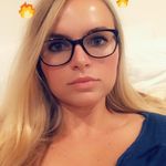 Lilly Bennett - @lillycbennett - Instagram