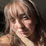 Lilly Benson - Facebook