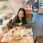 Lilly Bùi - @lilly_buiiiiiiii - Instagram