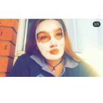 @lillyburton3 - Instagram
