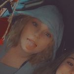 Lilly Chastain - @lilly_0904 - Instagram