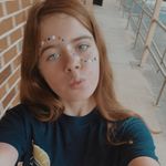 Lilly crane - @lillycrane74 - Instagram