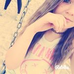 Lilly Davidson - @lilly_spamzz03 - Instagram