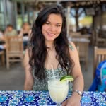 Lilly Delgado - @lillydelgado29 - Instagram