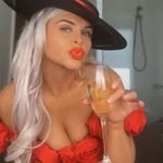 Lilly Edwards - @lillyed - Instagram