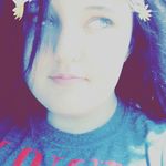 lilly gore - @gorelilly62 - Instagram