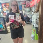 Lilly Mitchell - @lilly.mitchell.24 - Instagram