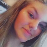 Lilly Newman - @lillynewman77 - Instagram