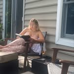@lillyreads_ - Instagram
