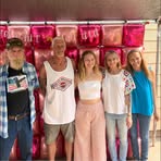Lilly Reed - Facebook