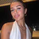 LILLY ROMANOVA - @lillyromanova - Instagram