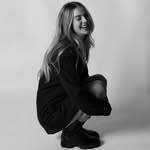 Lilly Rosa - @lillythumm - Instagram