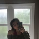@lillytoddssings - Instagram