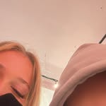 Lilly Weir - @lillypalmelaweir - Instagram