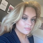 Lily Barlow - @lilpriv13x - Instagram