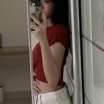 Lily Barlow - @lilyyy1285 - Instagram